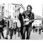 street music  Wuerzburg Saenger ca-16-50-sw