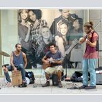 Street Musiker auf dem Alexanderplatz in Berlin