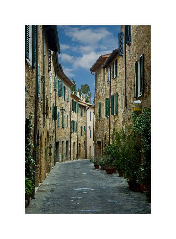 Street of San Quirico d'Orcia