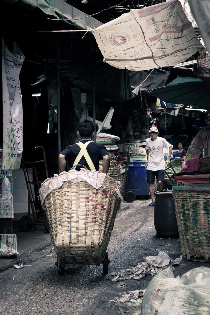 Street Scene Bangkok II