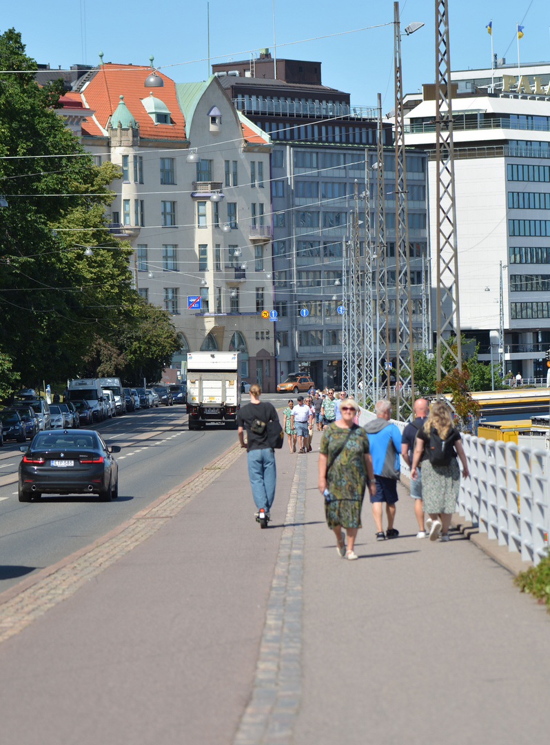 Street scene on South harbor