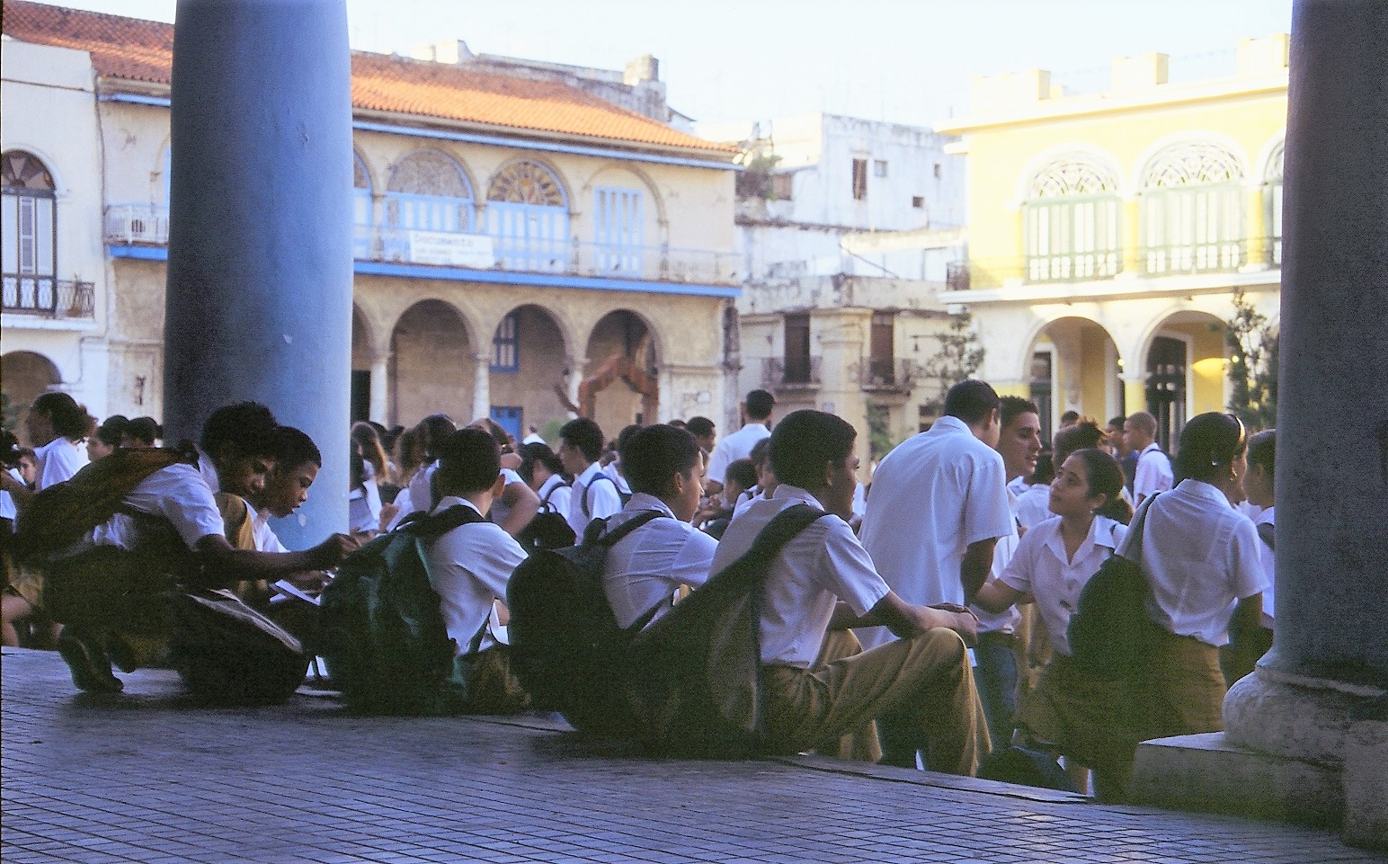 street Schüler Havanna dia-034-col Reisefotos Cuba