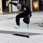 Street Skater R6-21-953-col +9+9Testfotos
