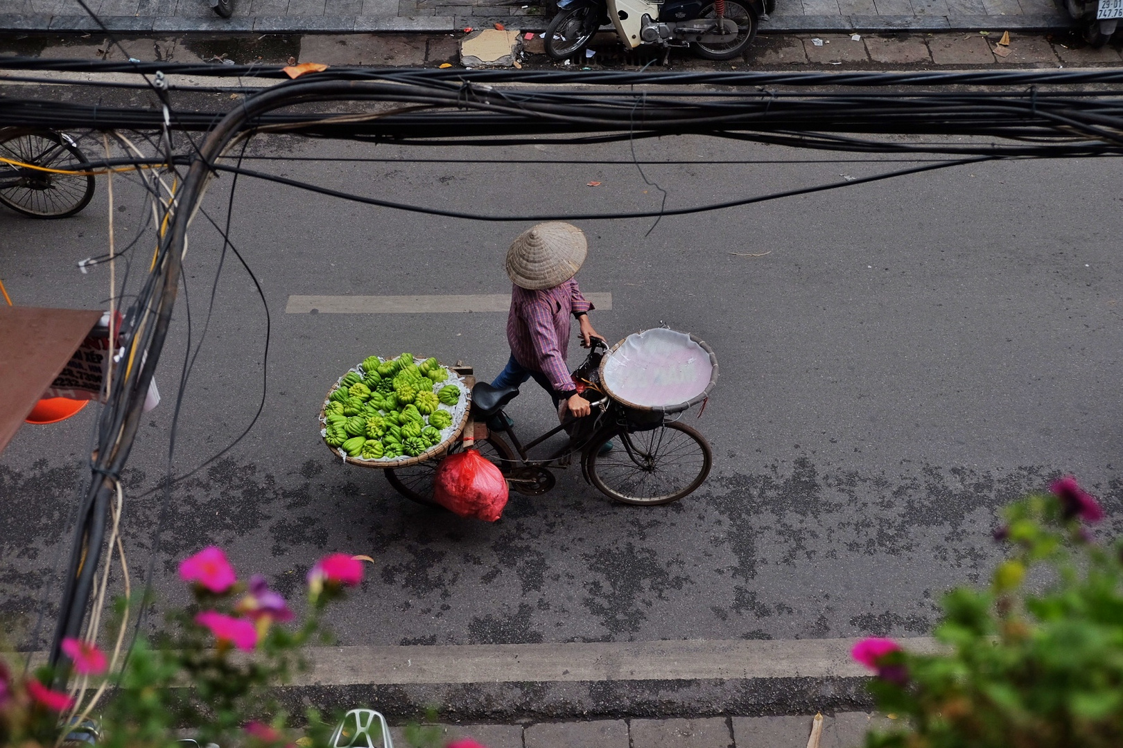 Street vendor in Vietnam