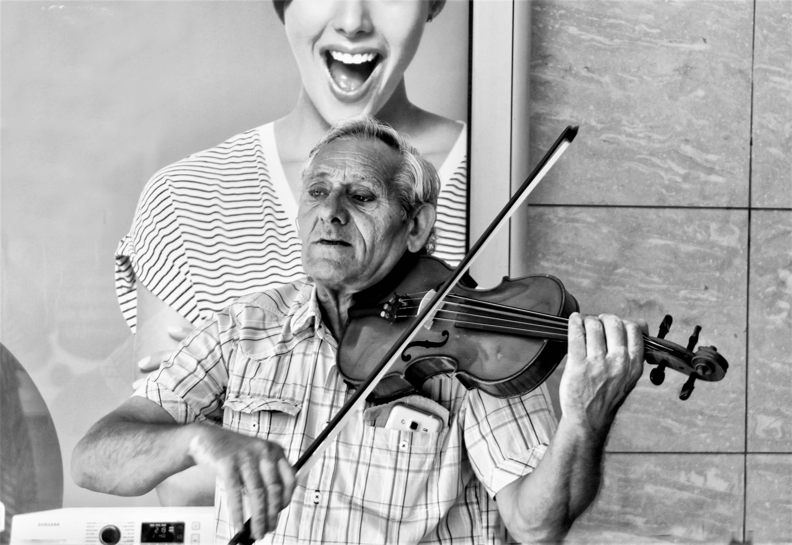 Street Violinist