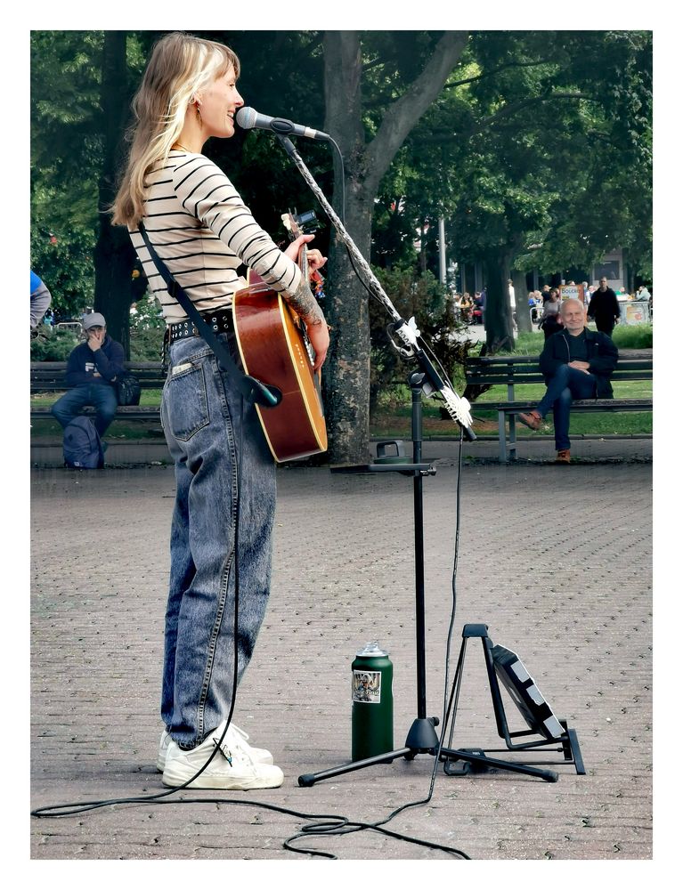 street vocal Suzie p30-2530-col +Text + HEUTE