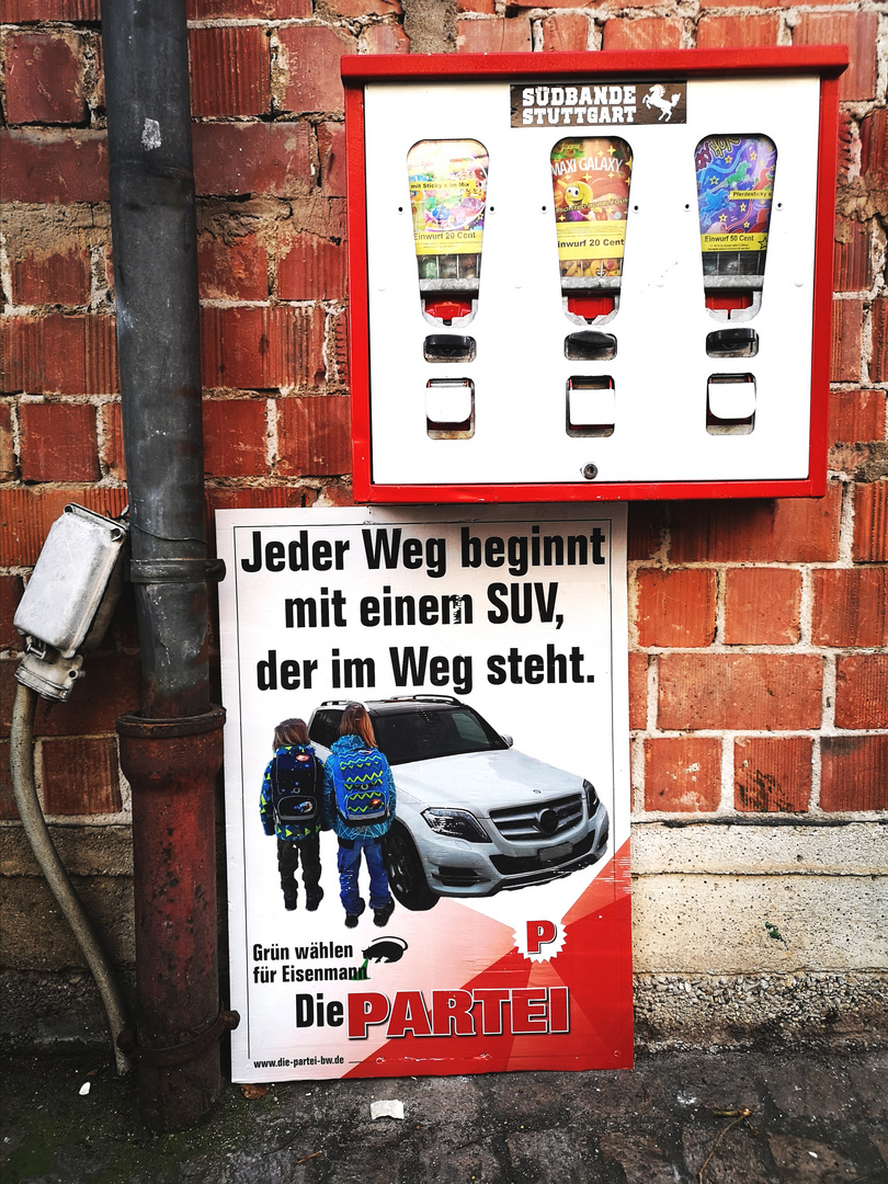 street Wahlplakat SUV p20-21_26_col