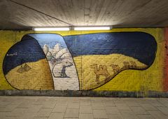 StreetArt  im Tunnel: Schuhe