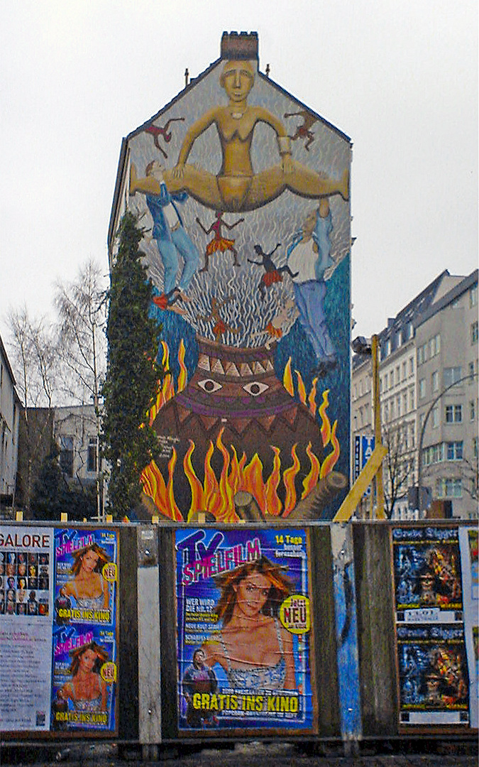 Streetart - Wandmalerei - Phantasy Kino an der Wand - 2004