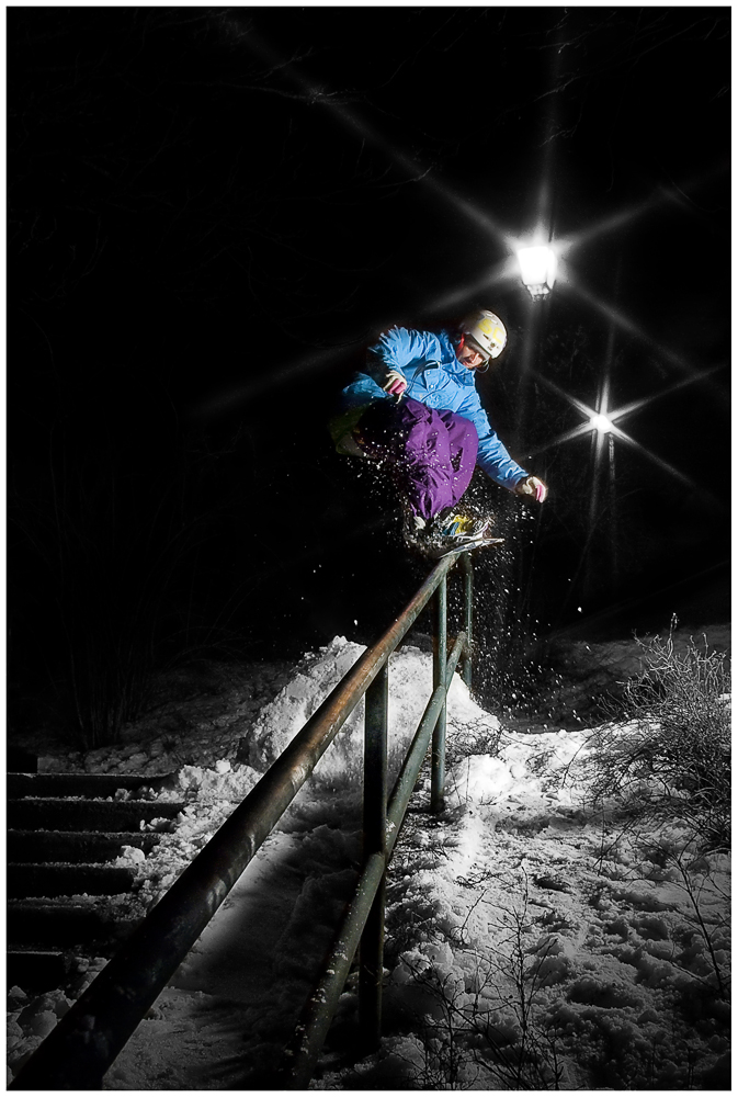 Streetboarding 50-50 handrail