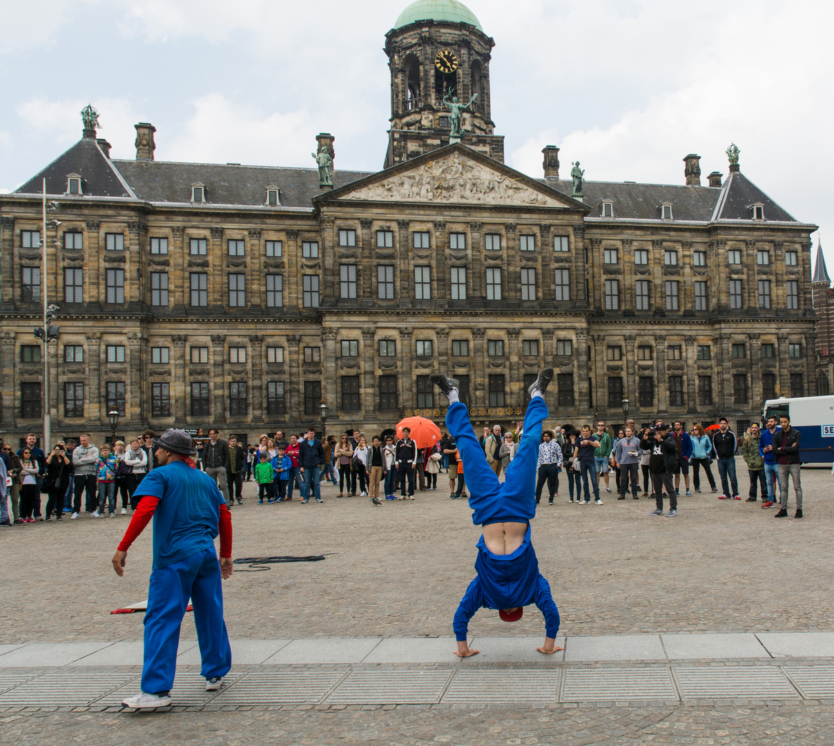 Streetdance vor dem Rathaus in Amsterdam (1)