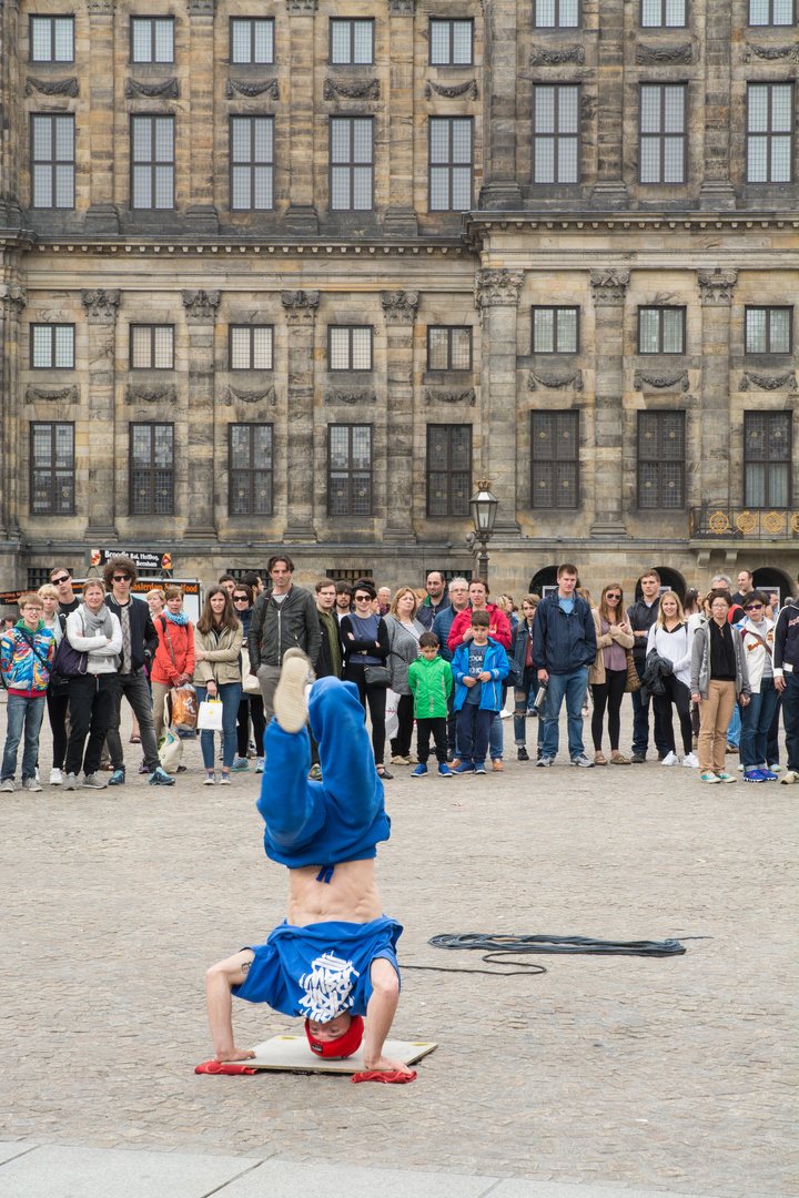 Streetdance vor dem Rathaus in Amsterdam (2)