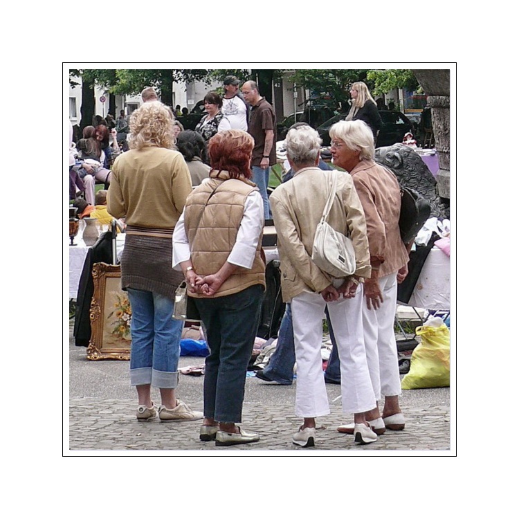 Streetlife 14 (Frauenrunde)  Trodelmarkt Ostersbaum