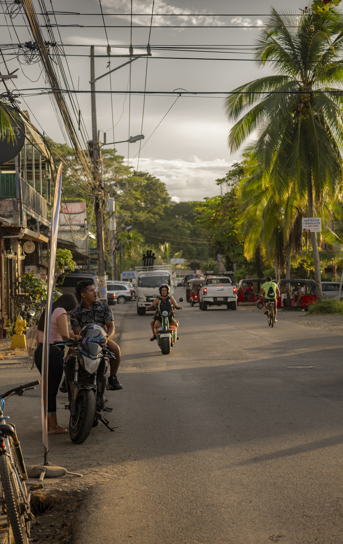 Streetlife in Puerto Viejo