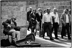 Streetmusician at the Cathedral