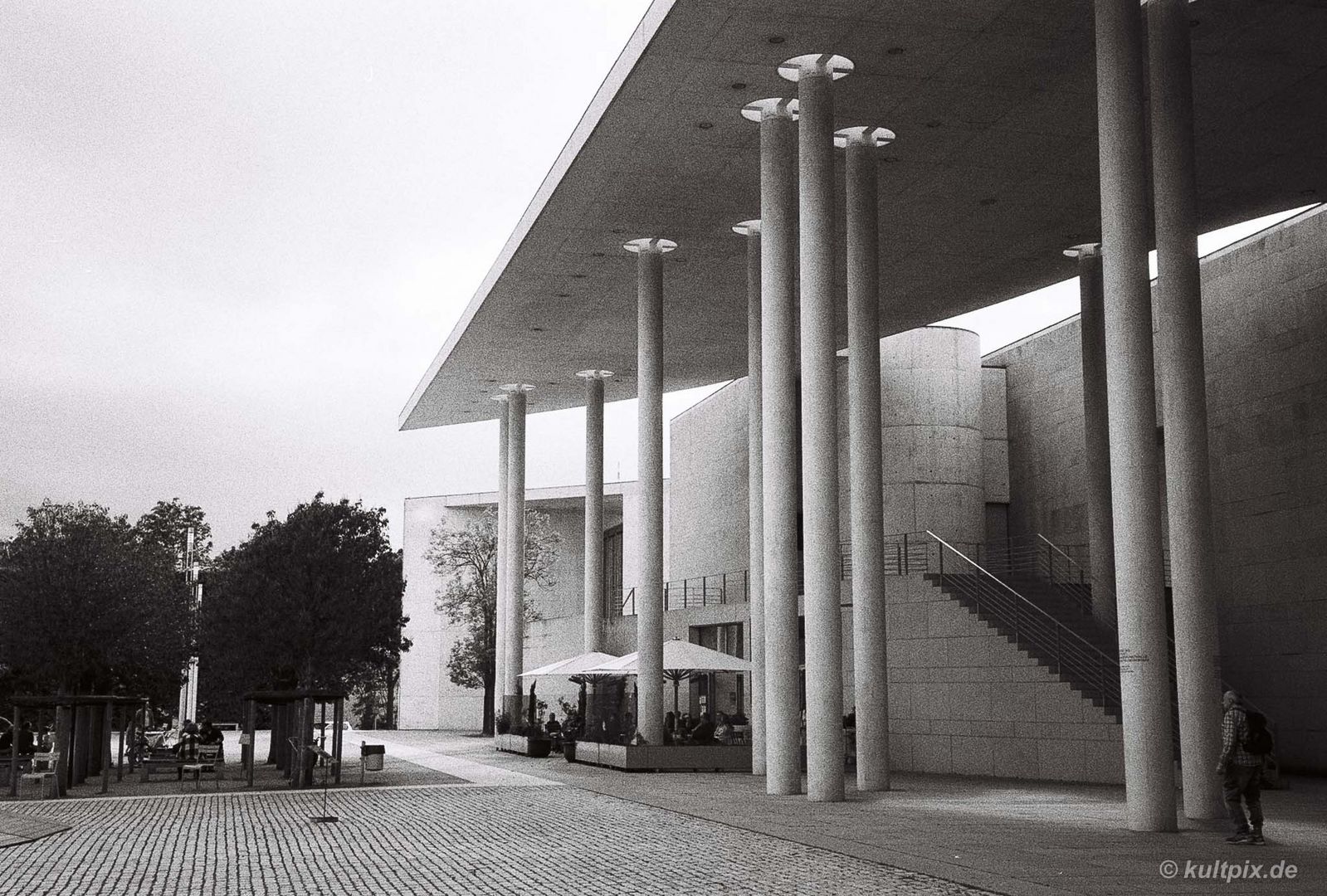 Streetphotography in Bonn III