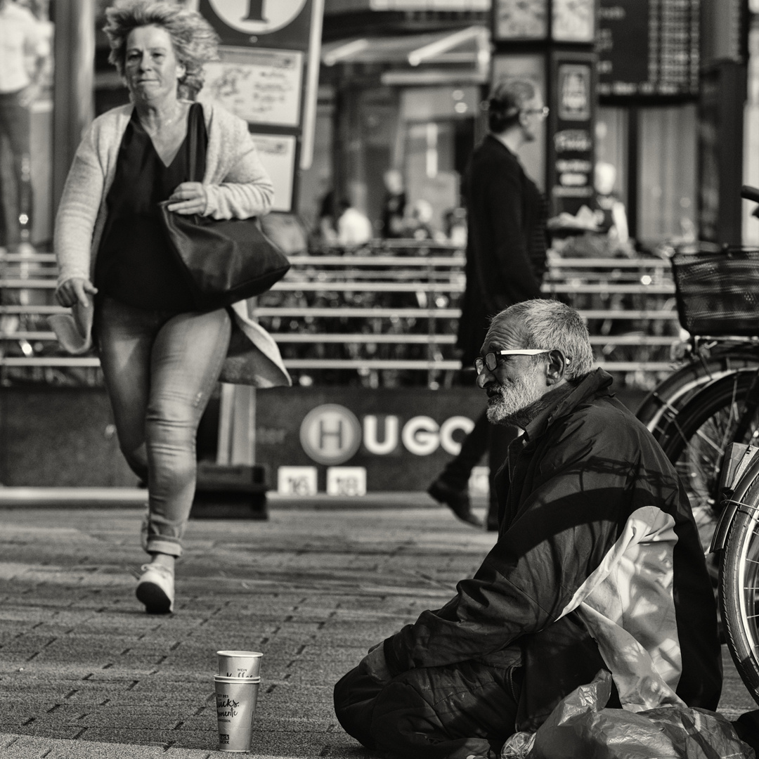 Streets of Cologne - Time is Relative