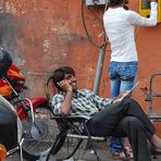 Streets of India 20 - Mobile Phone 3/3