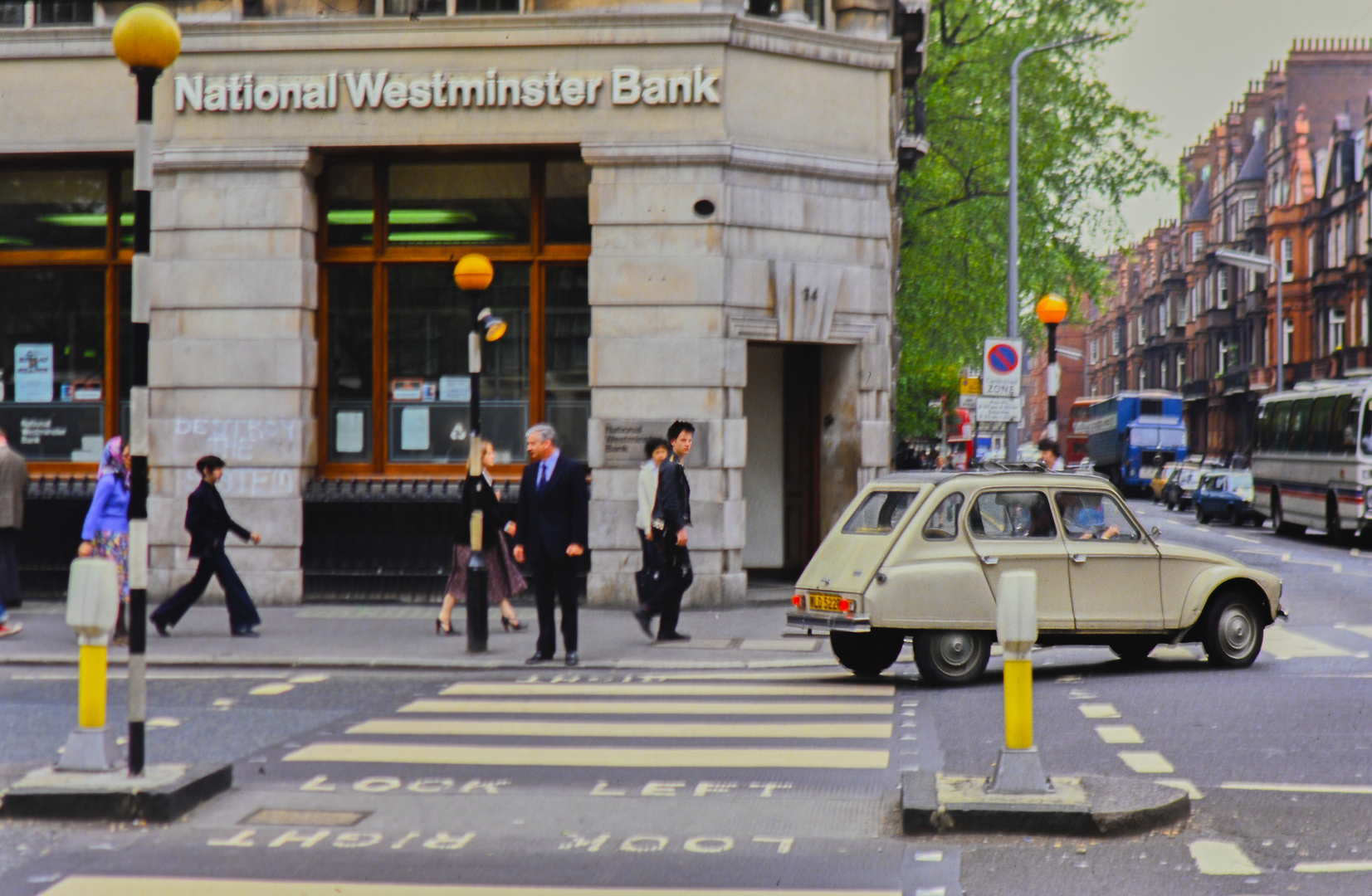 Streets of London - Scan 1980