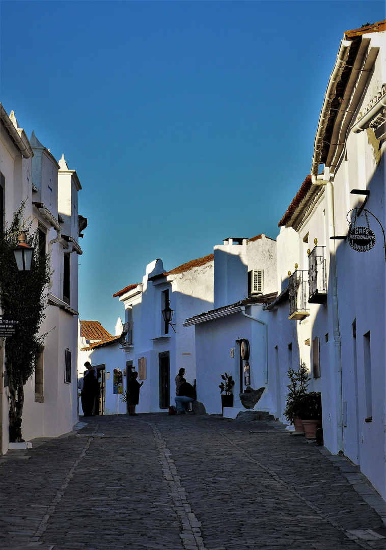 Streets of Monsaraz 8