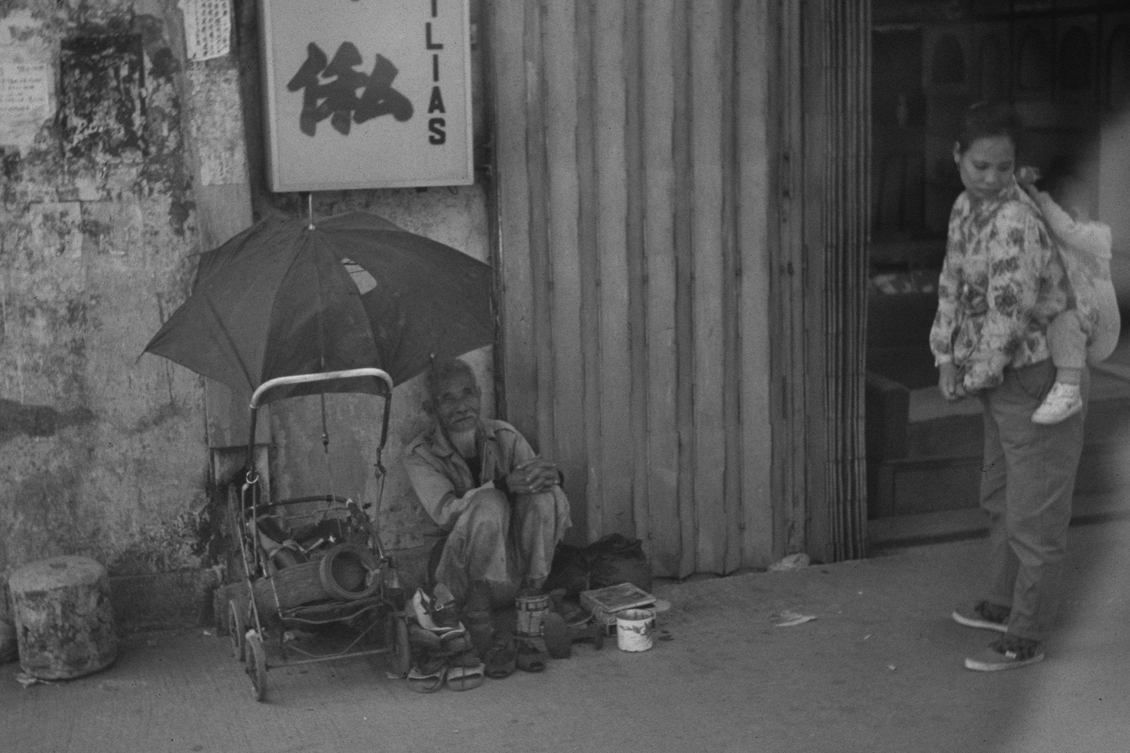 Streetshoemaker in Kanton