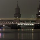 Streifen auf der Oberbaumbrücke