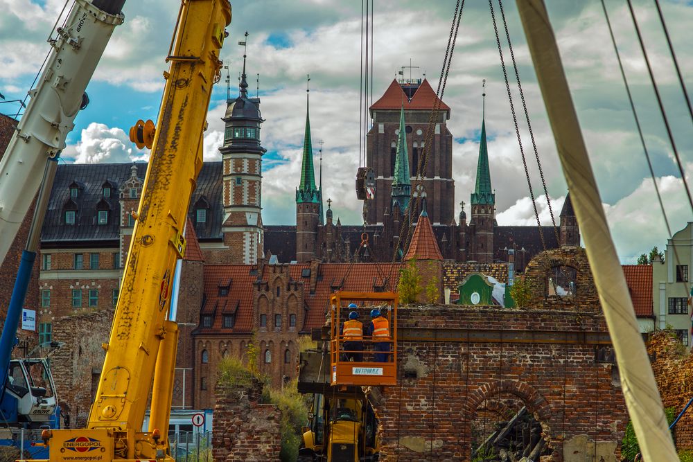 Streifzug in Danzig - Arbeiten an der Speicherinsel