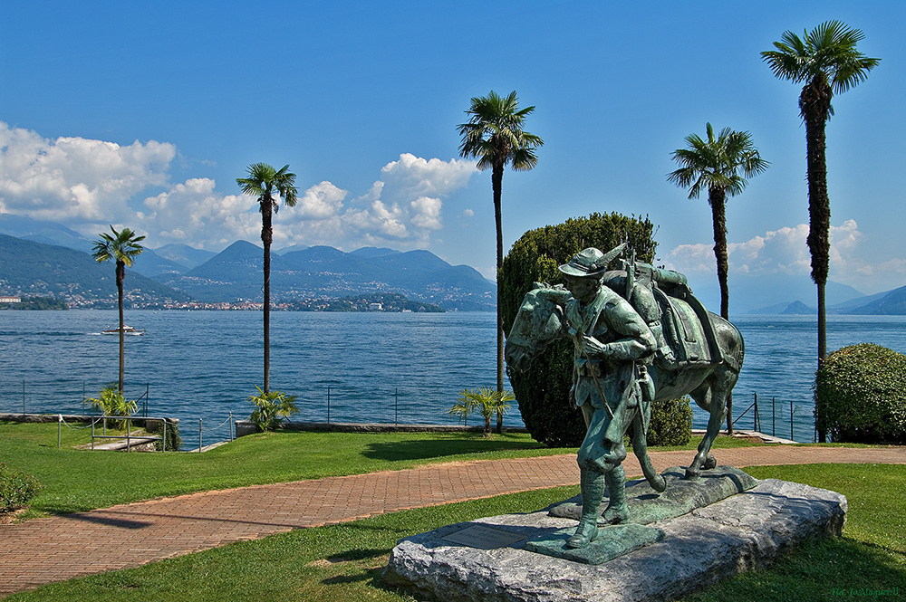 Stresa - Alpinidenkmal