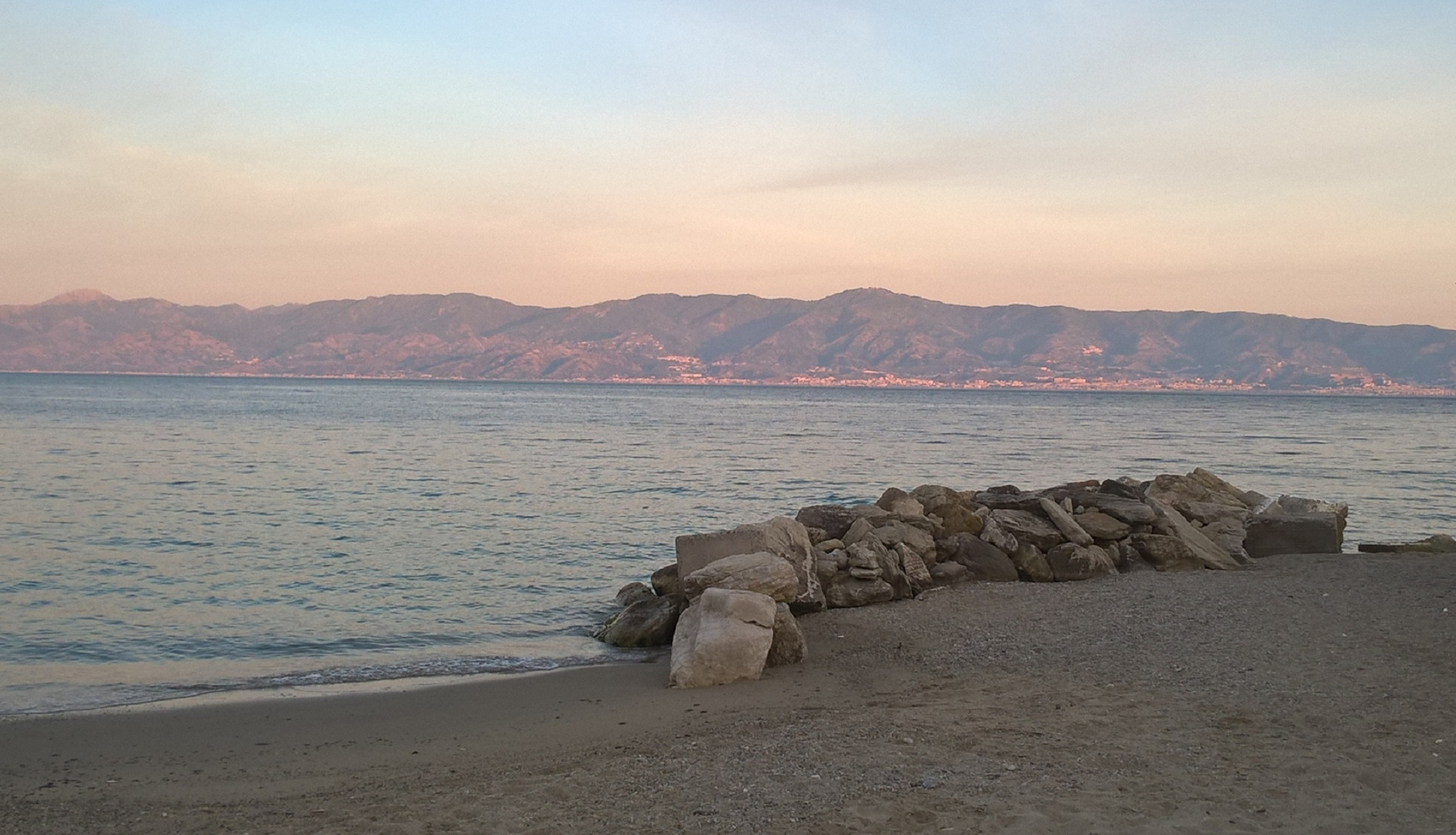 stretto di messina - alba