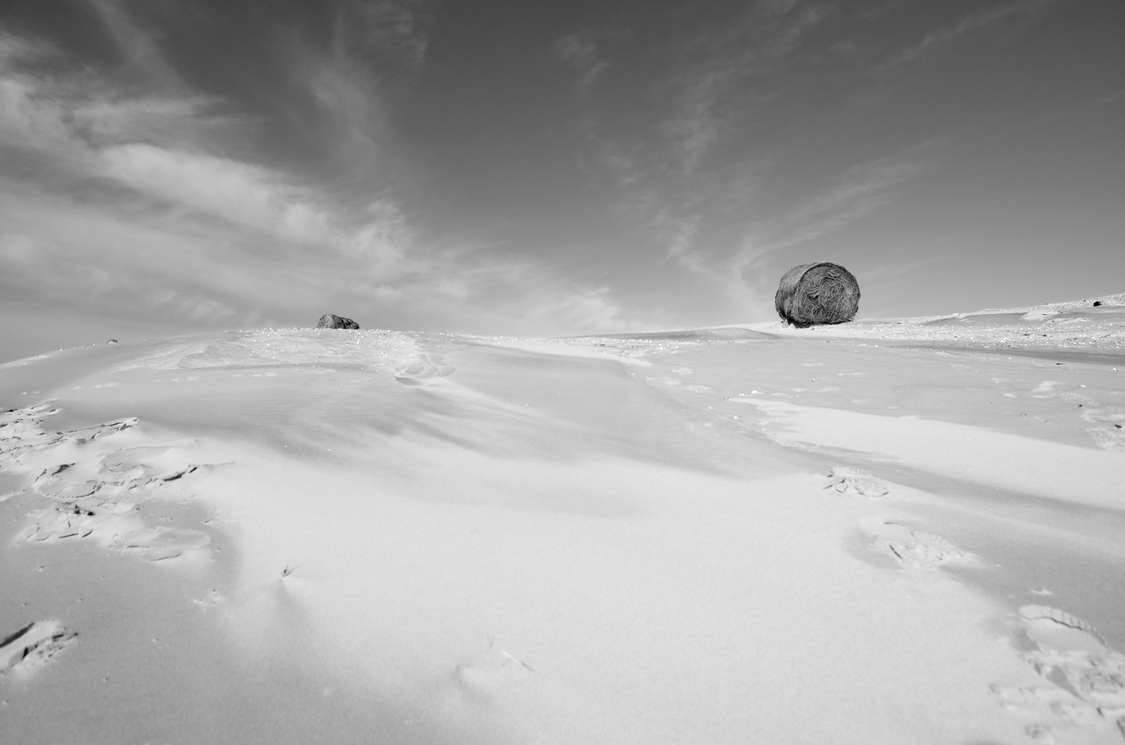 Strohballen in Dünen