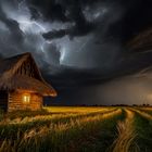 Strohhütte im Feld