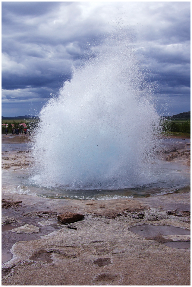 Strokkur [2]