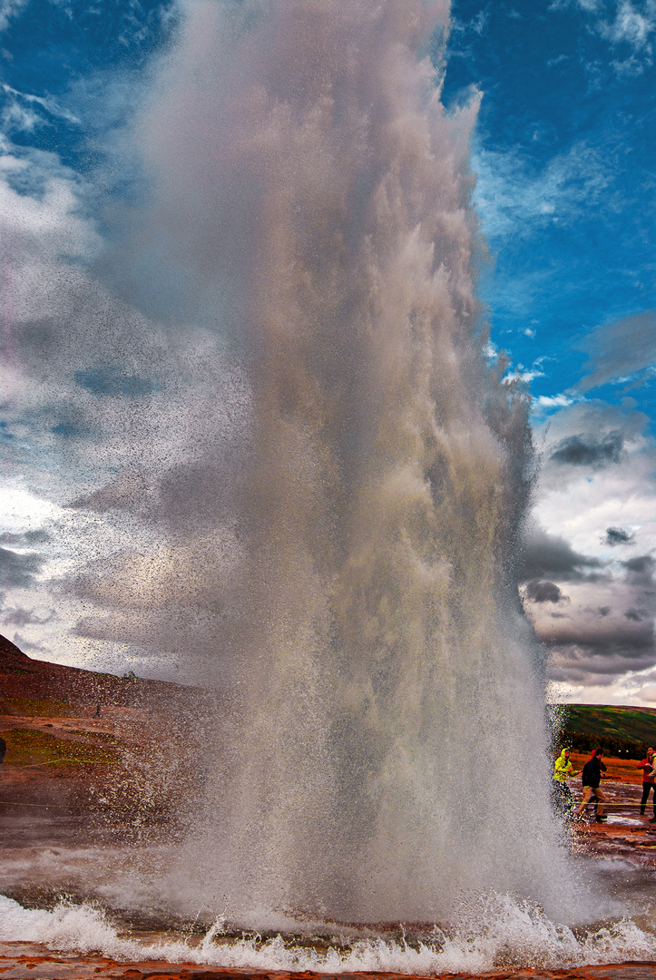 Strokkur Geysir eruption