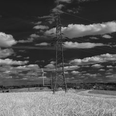 strom kommt aus der steckdose .-.!