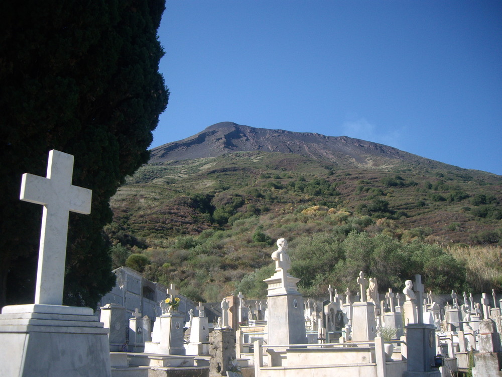 Stromboli Friedhof