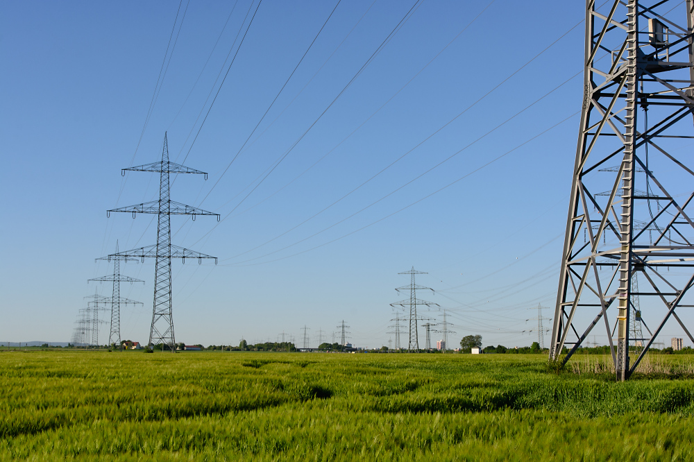 Stromleitung 3 Foto & Bild | deutschland, europe, hessen Bilder auf ...