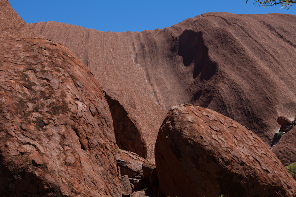 Strukturen am Uluru - die zweite