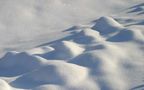 Strukturen im Schnee von Bettina Haas