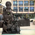 Struwwelpeter-Brunnen /  Struwwelpeter fountain 