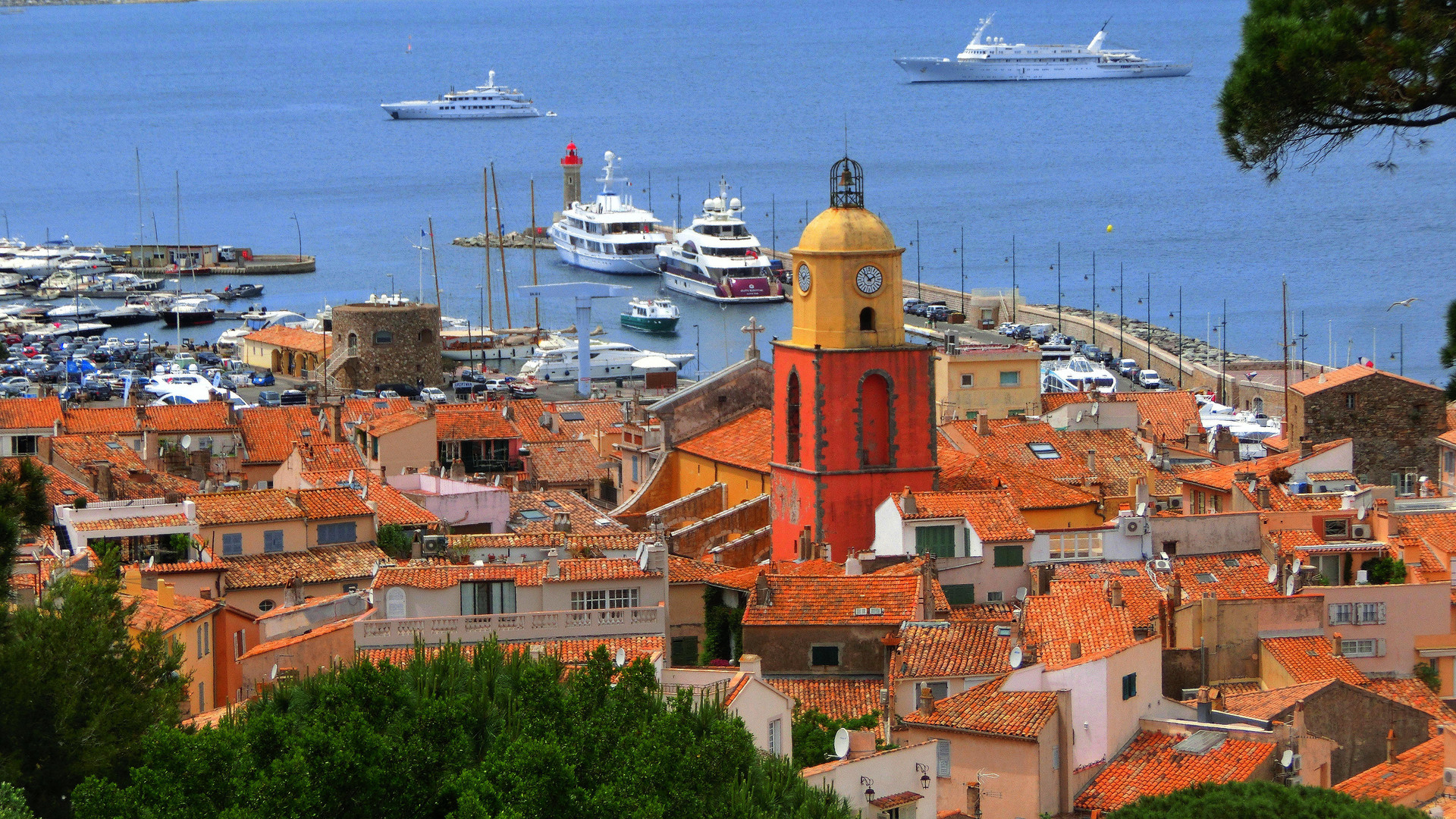 St.Tropez von der Zitadelle aus