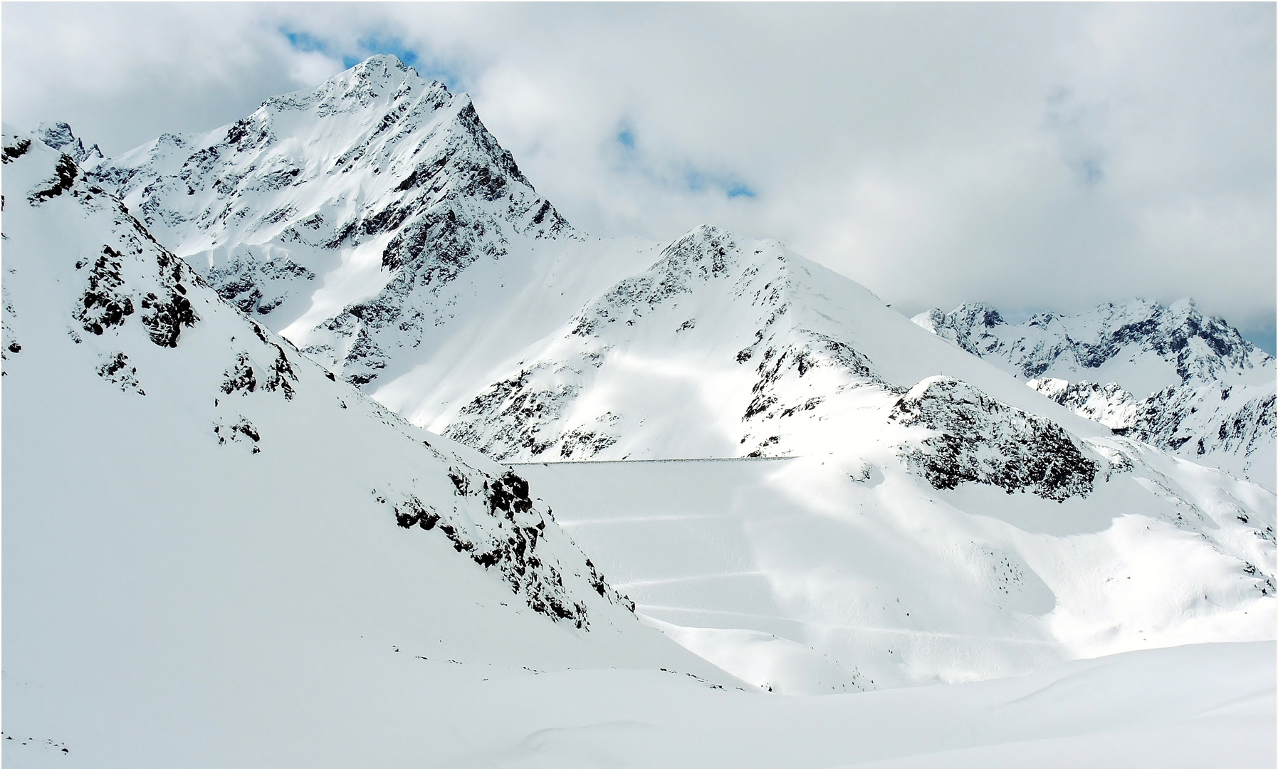 Stubai in weißem Kleid