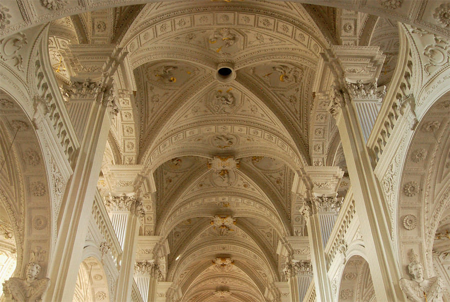 Stuckdecke in der St.Andreaskirche