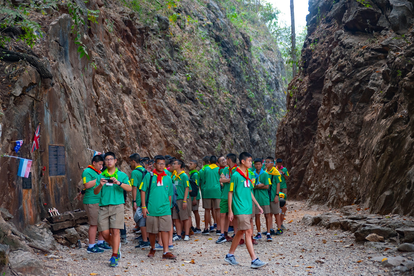 Student group visiting the Hellfire Pass