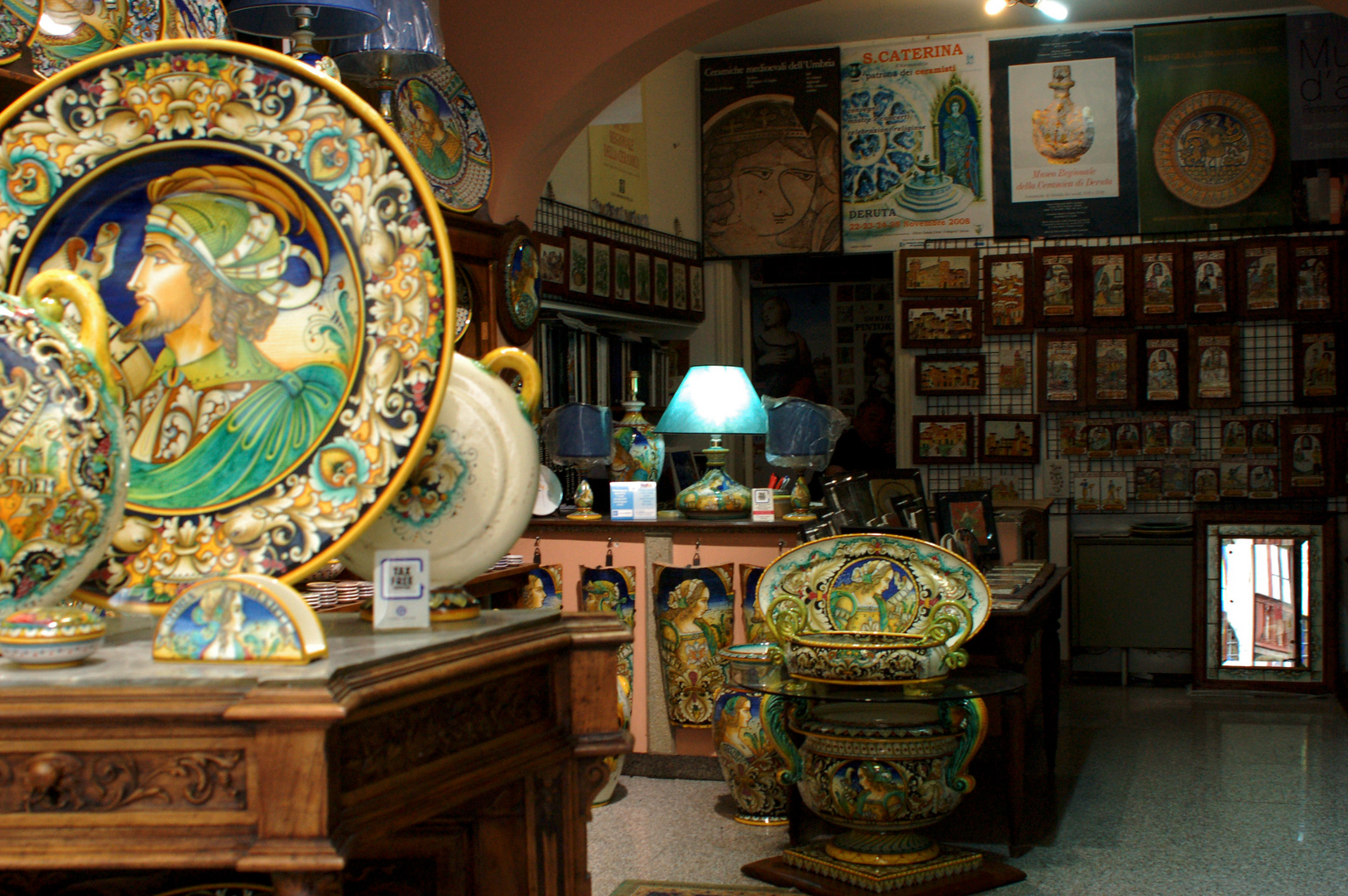 Studio di ceramica (DERUTA)