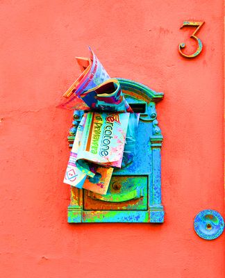 Studio....Multicolor