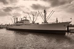 Stückgutschiff Cap San Diego im Hamburger Hafen