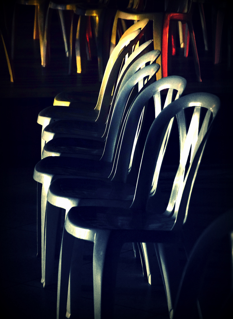 Stühle 2
