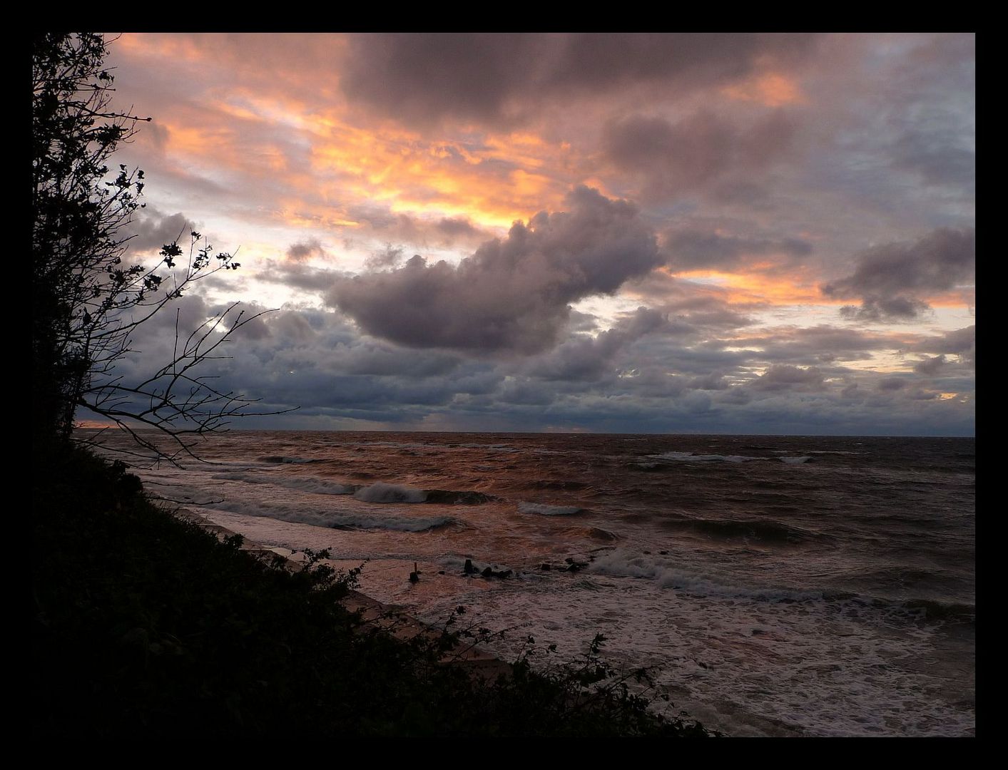 stürmische Ostsee bei Rewal