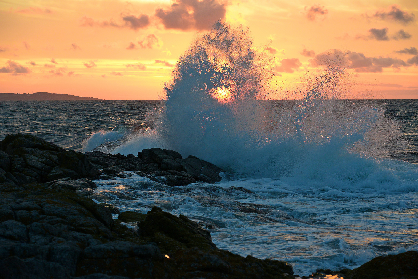 Stürmische Ostsee. Insel Bornholm.