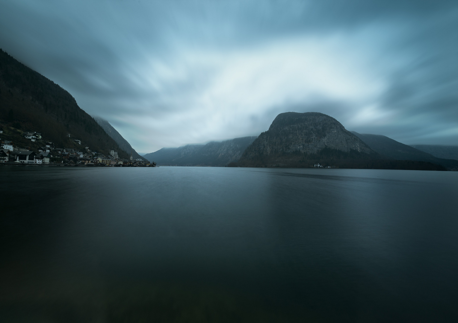 stürmische Stimmung in Hallstatt